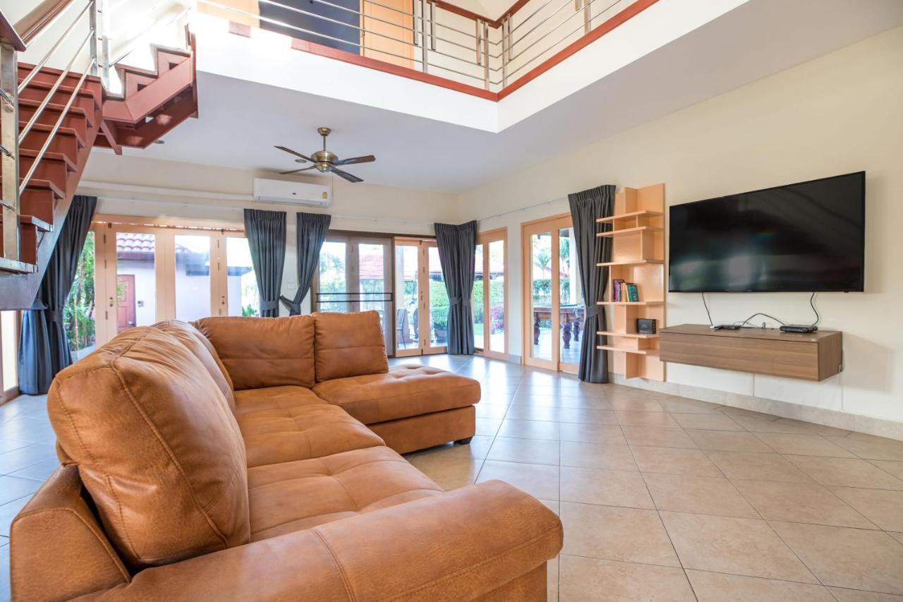 Beautiful 5Br Villa Felicity, Pool & Garden, Near Naiharn Rawai Exterior photo
